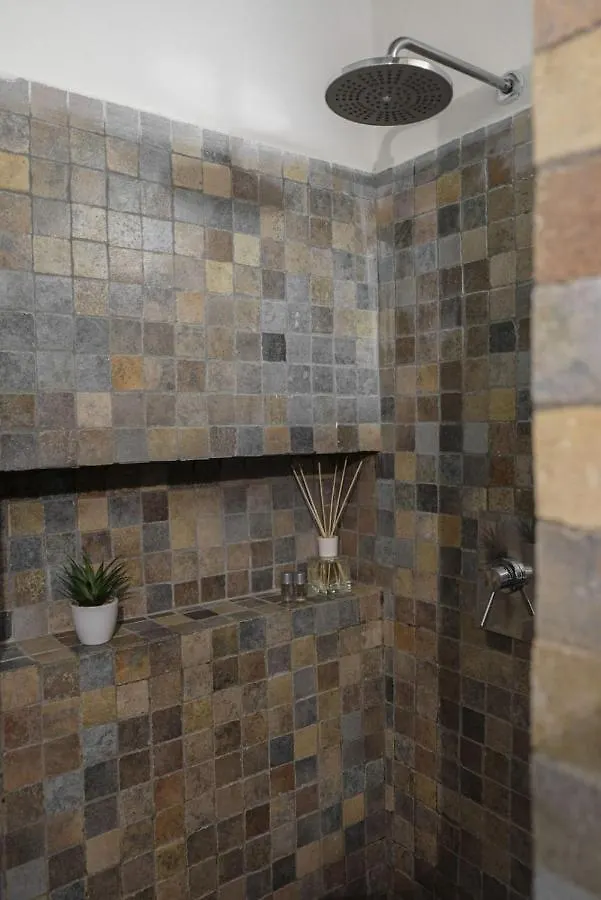شقة روما  في Maison 51 Trastevere 0*,  إيطاليا